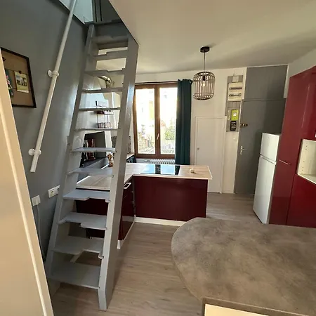 Duplex Havrais - F2 Refait A Neuf - Calme